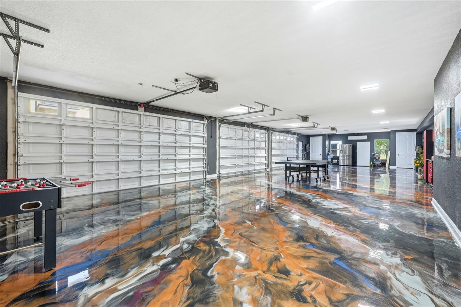 O6364283 Property Photo