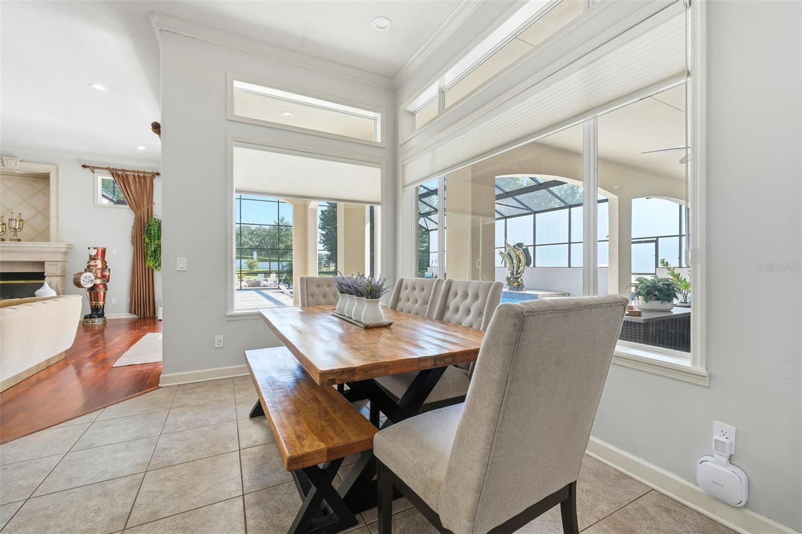 O6364283 Property Photo