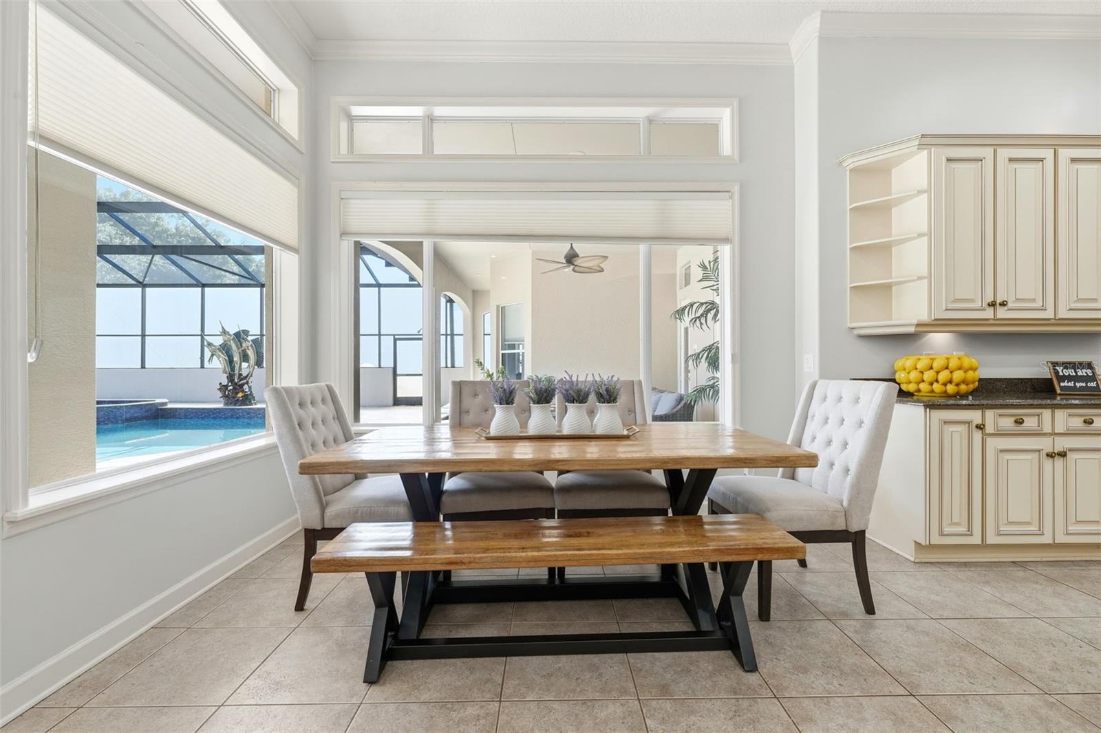 O6364283 Property Photo