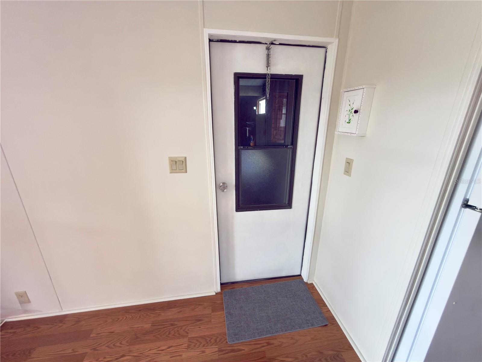 O6364373 Property Photo