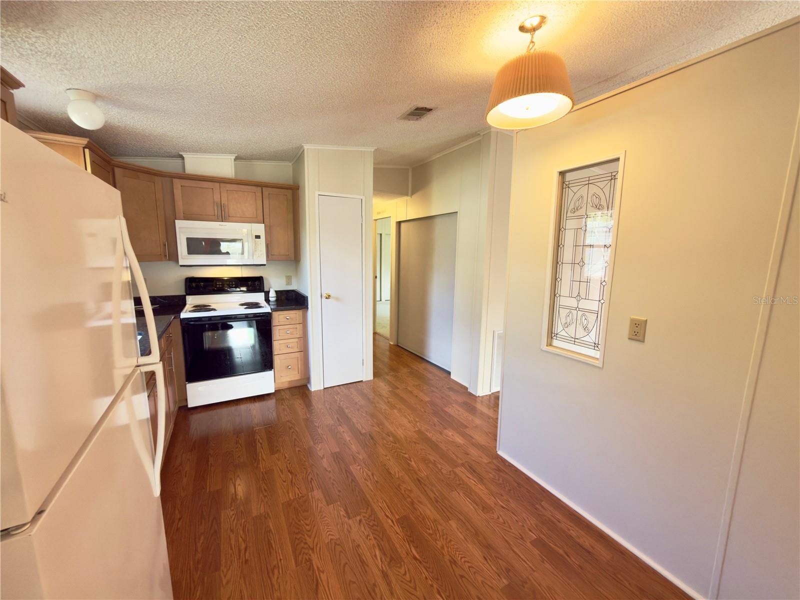 O6364373 Property Photo