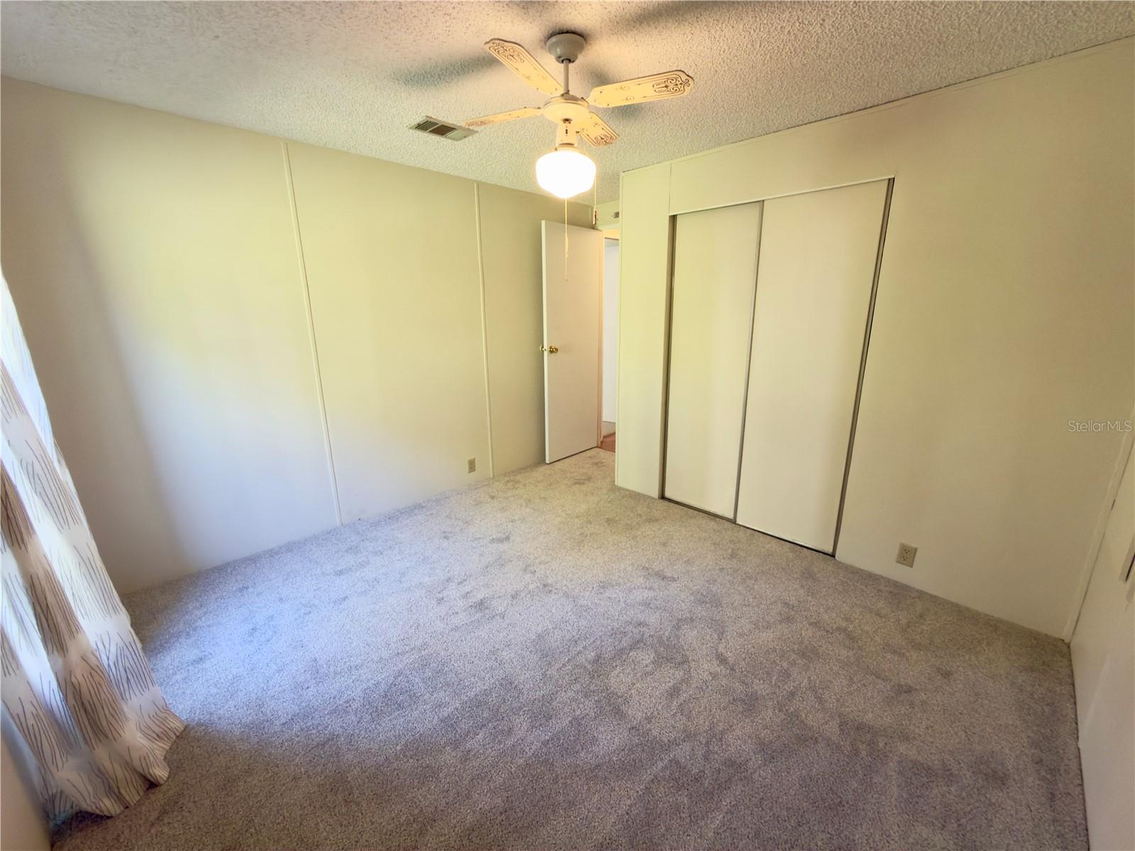 O6364373 Property Photo