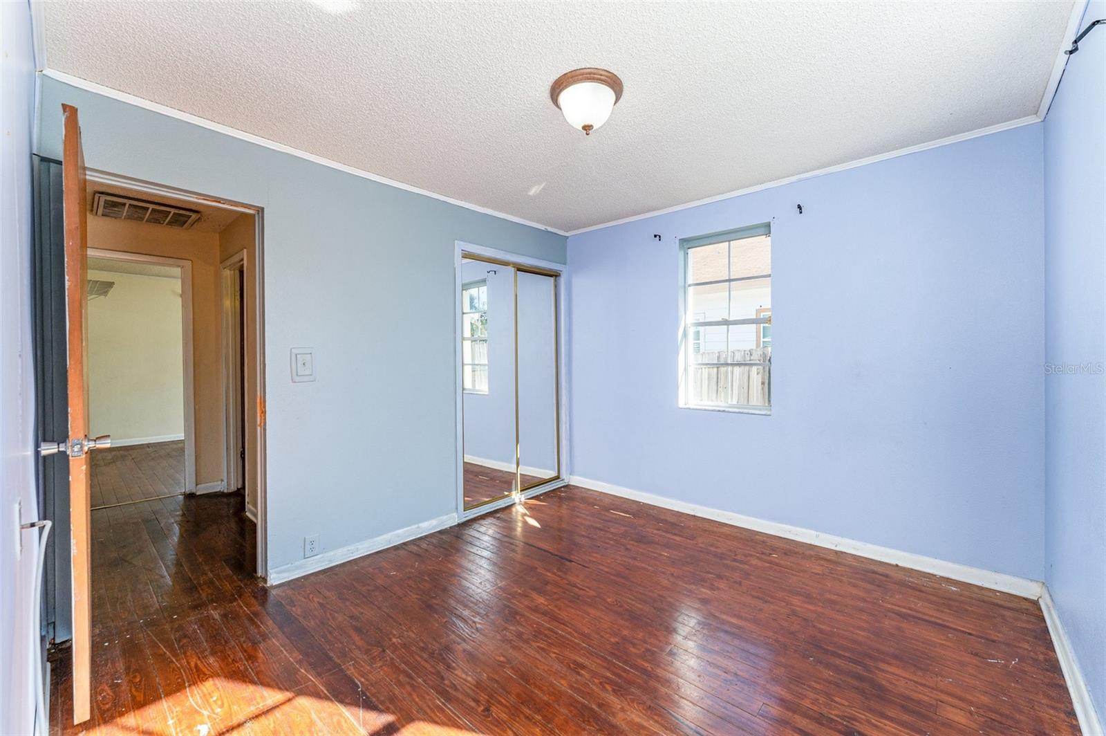 TB8452822 Property Photo