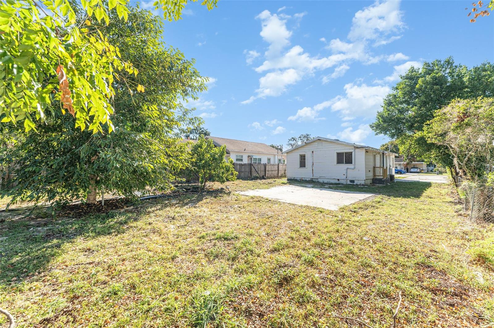 TB8452822 Property Photo