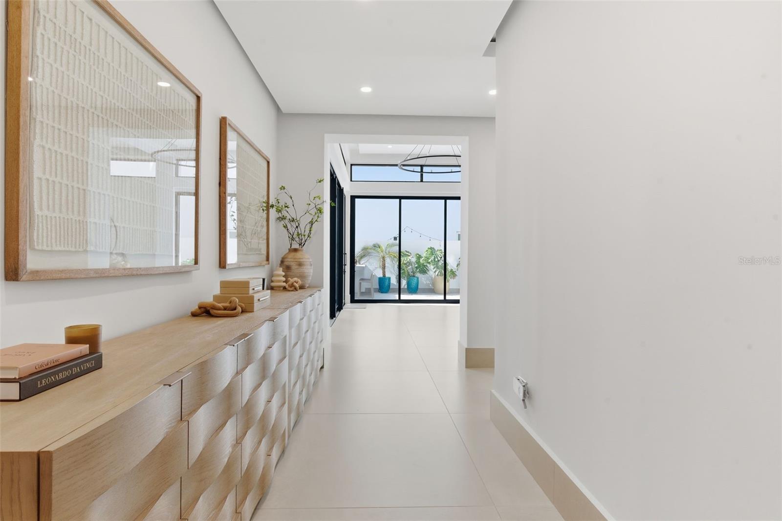 PR9117735 Property Photo