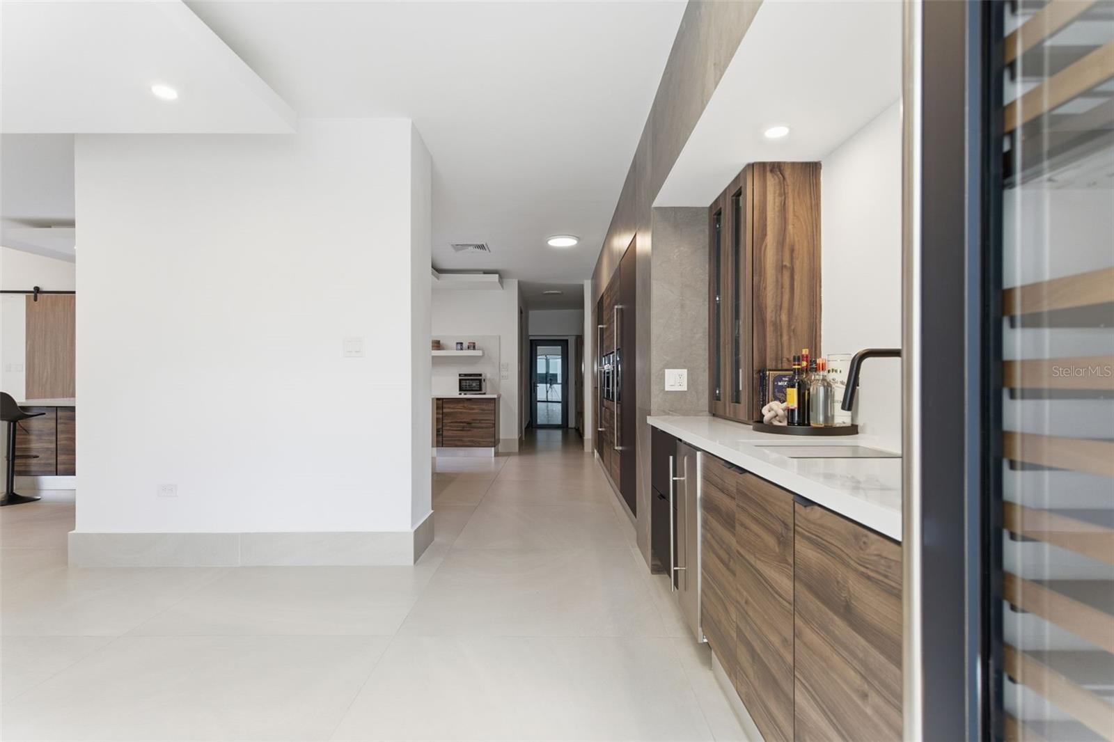 PR9117735 Property Photo