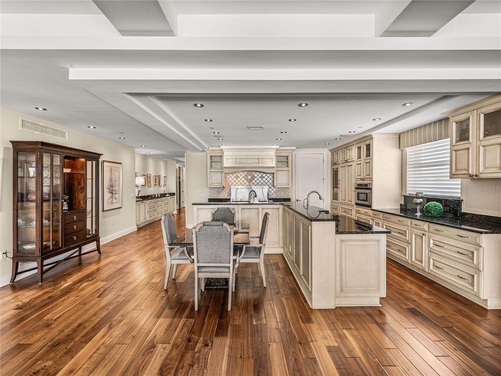 TB8452831 Property Photo