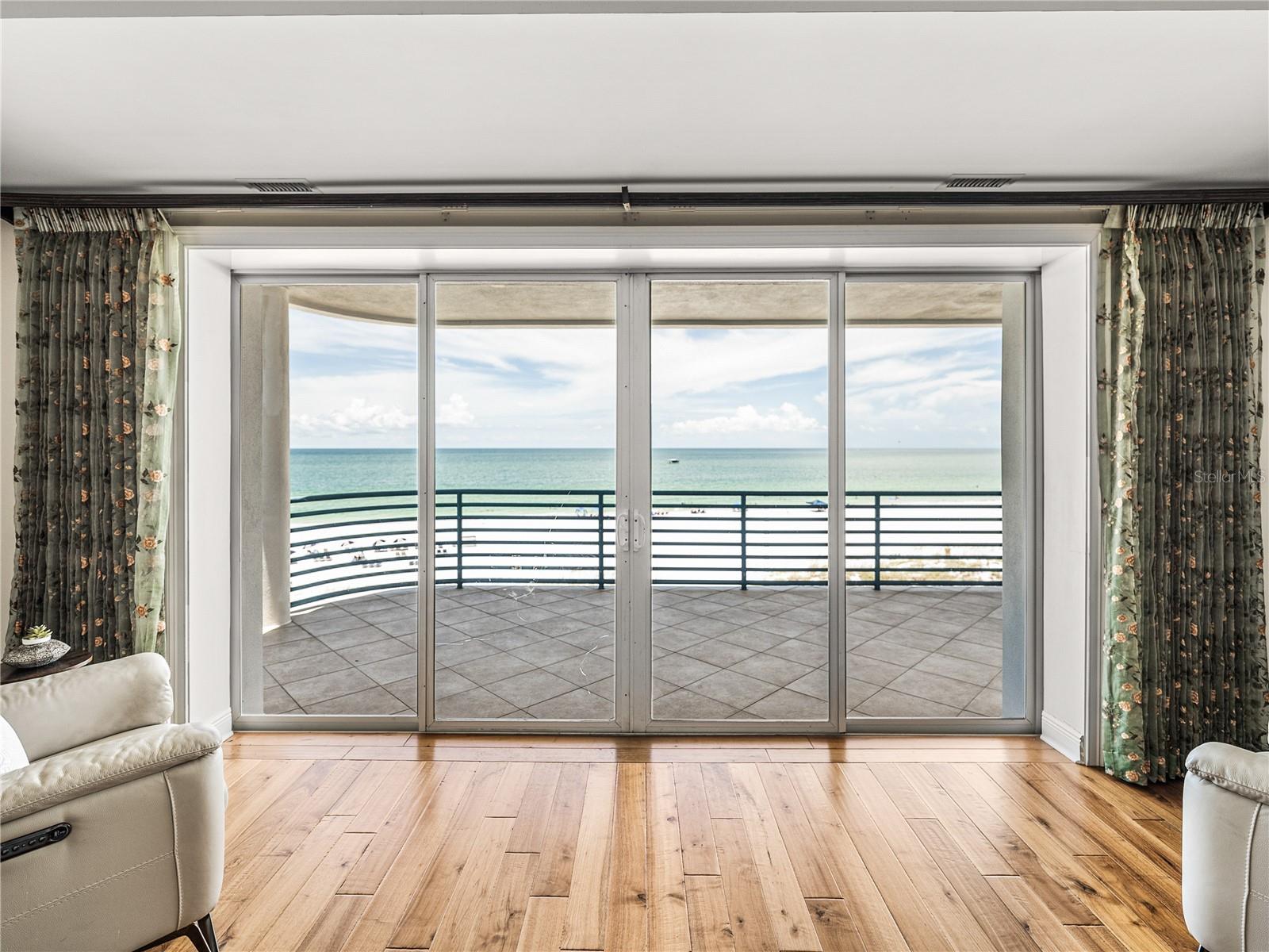 TB8452831 Property Photo