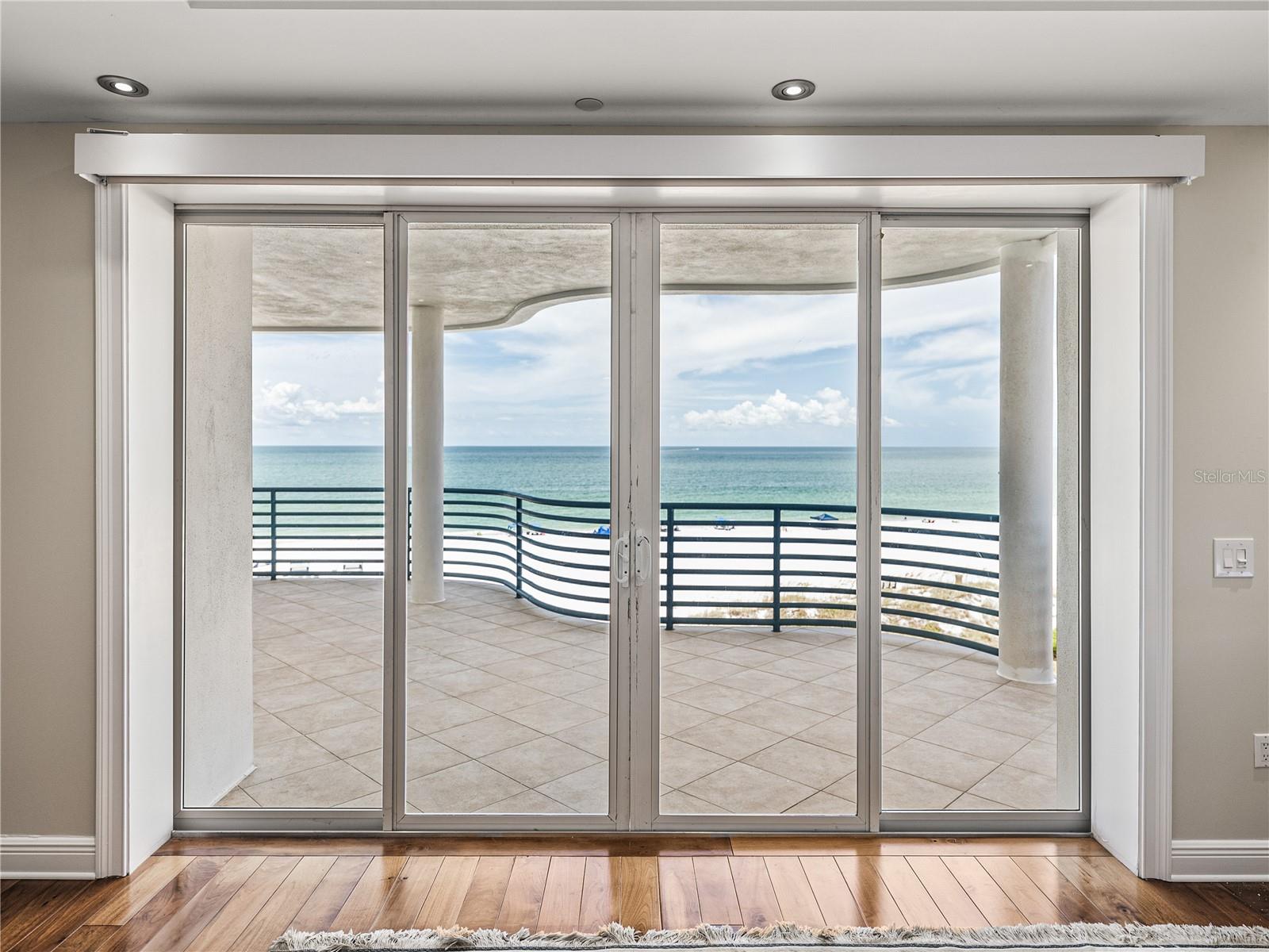 TB8452831 Property Photo