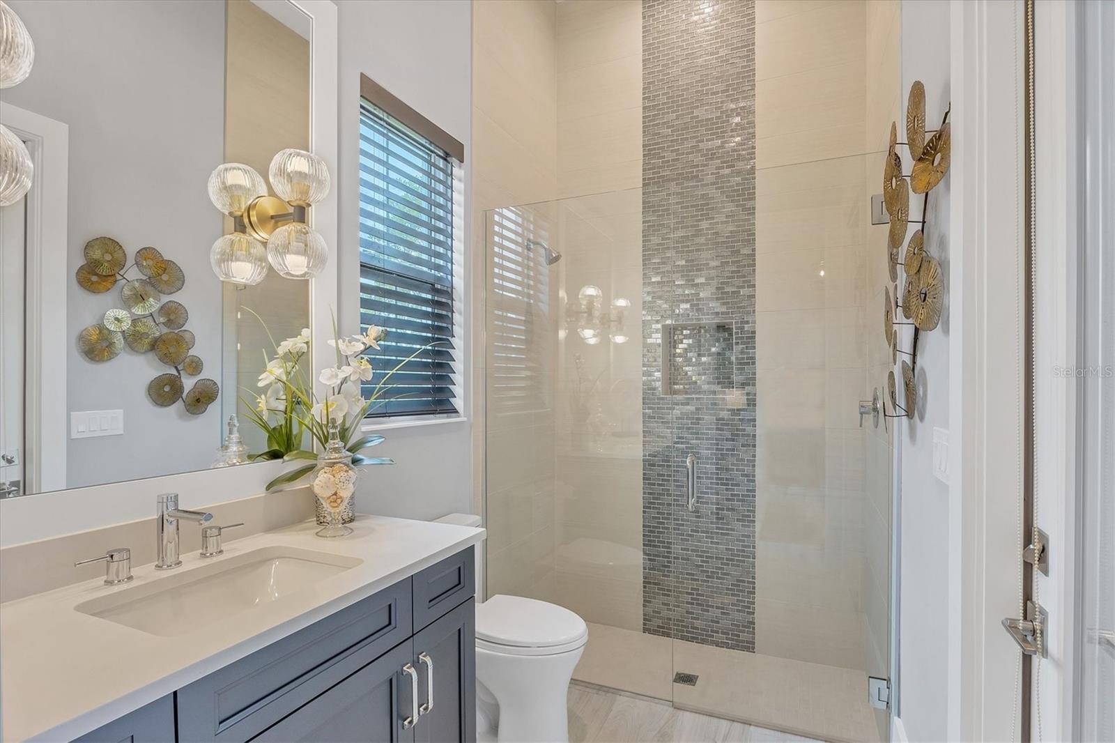 A4673843 Property Photo