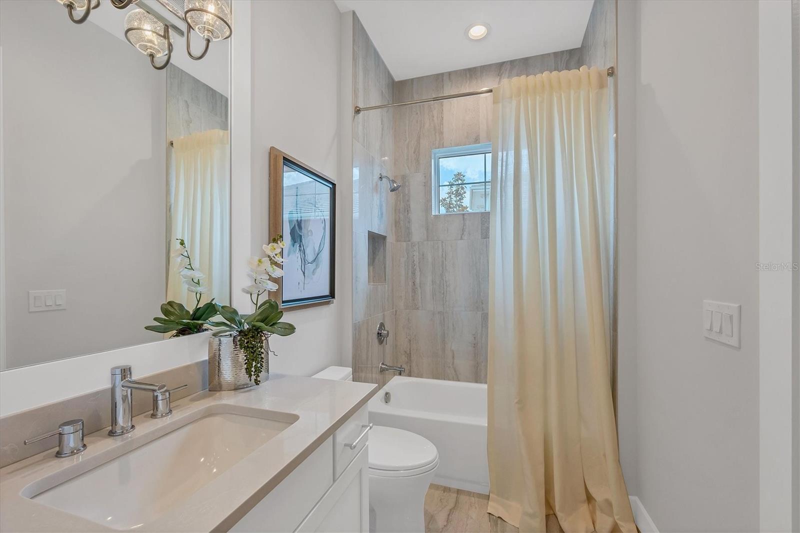 A4673843 Property Photo