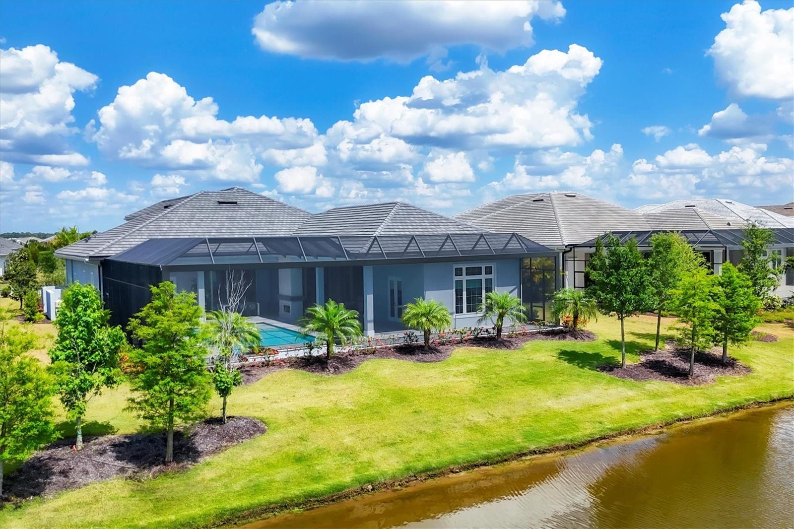 A4673843 Property Photo