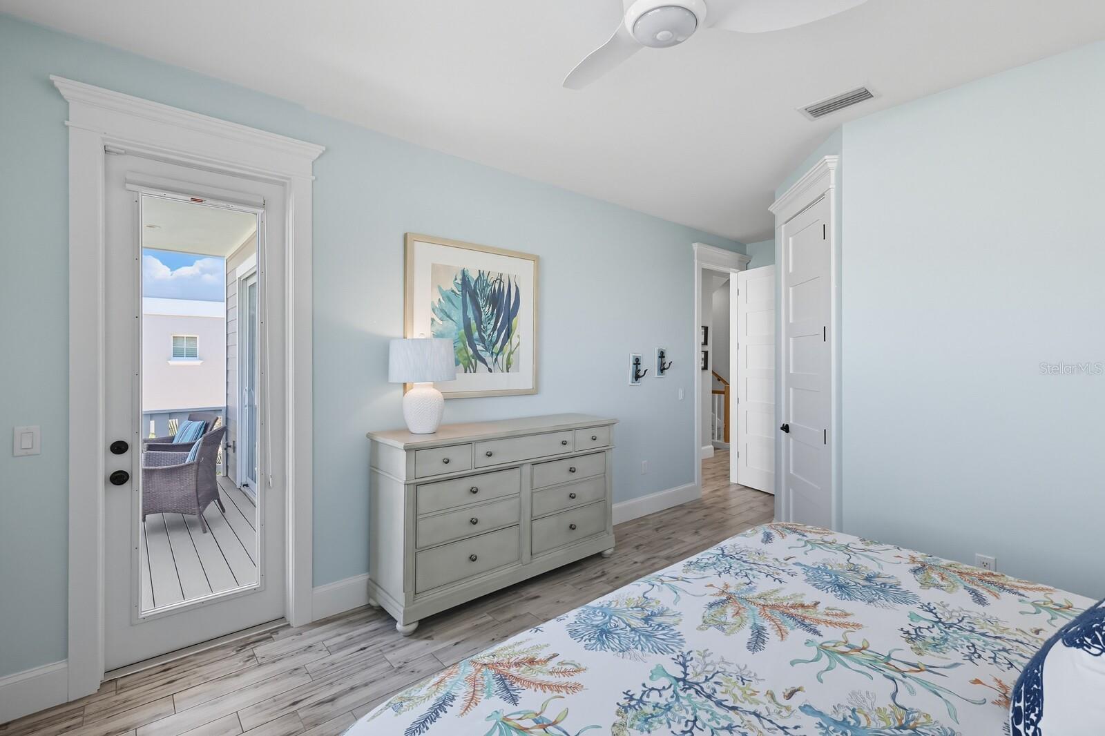 A4673857 Property Photo