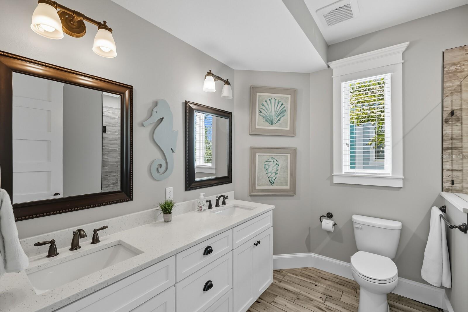 A4673857 Property Photo