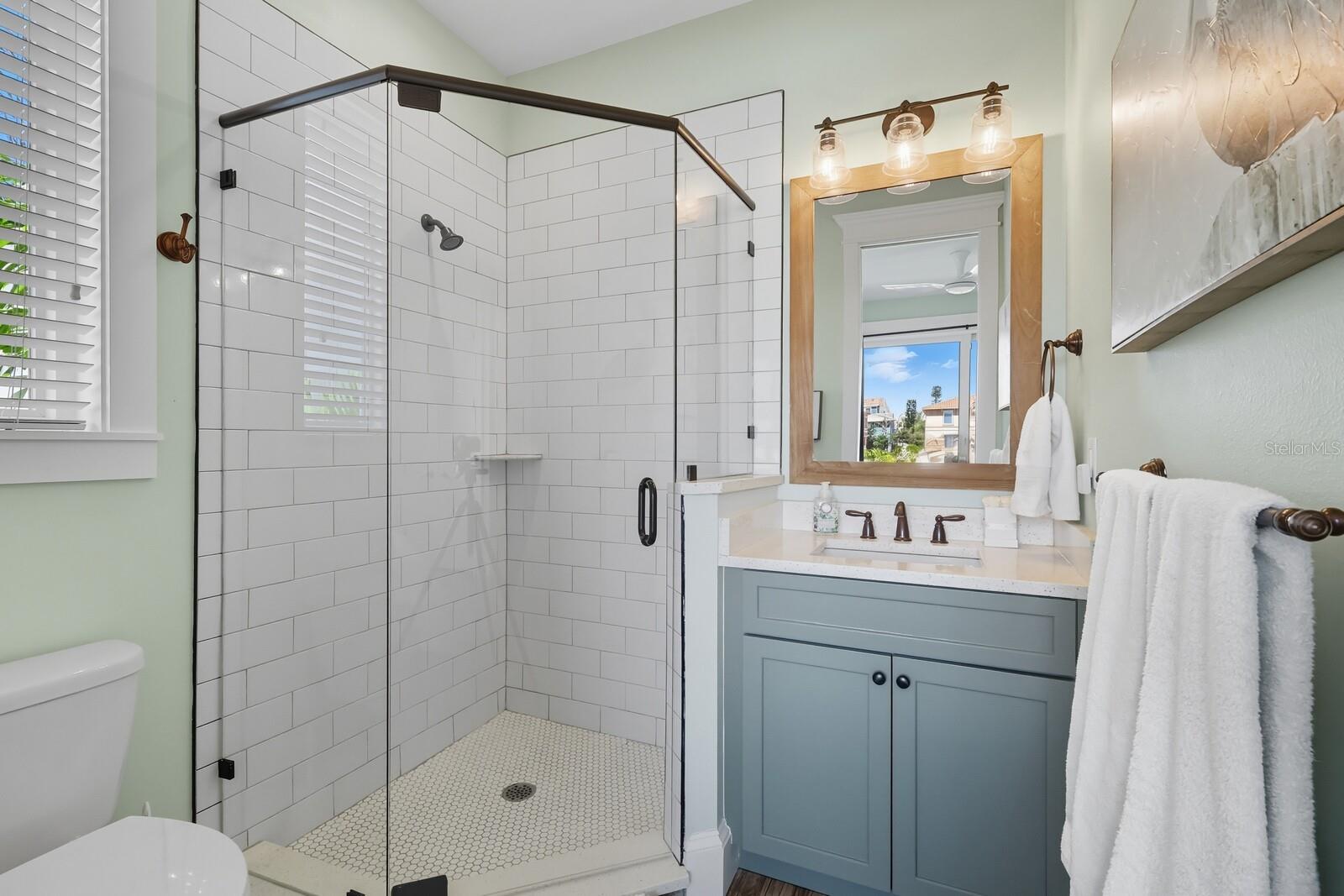 A4673857 Property Photo