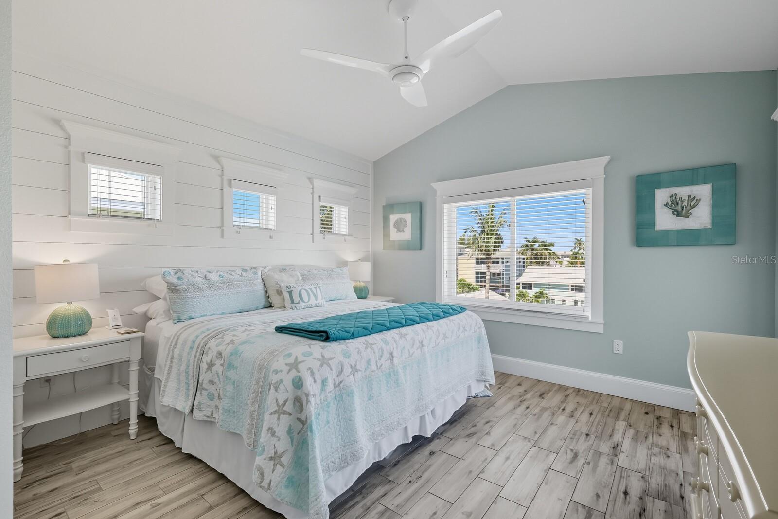 A4673857 Property Photo