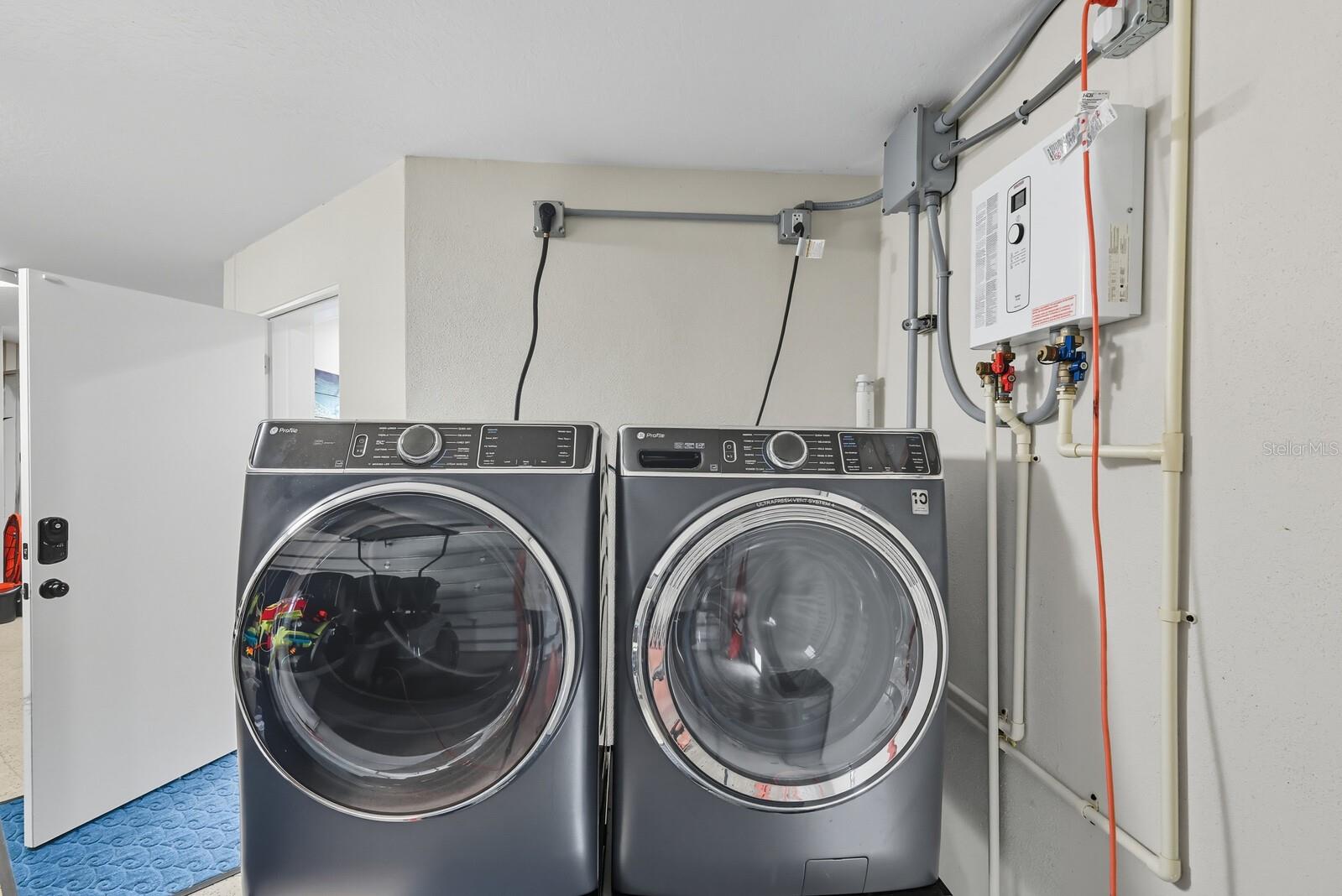 A4673857 Property Photo