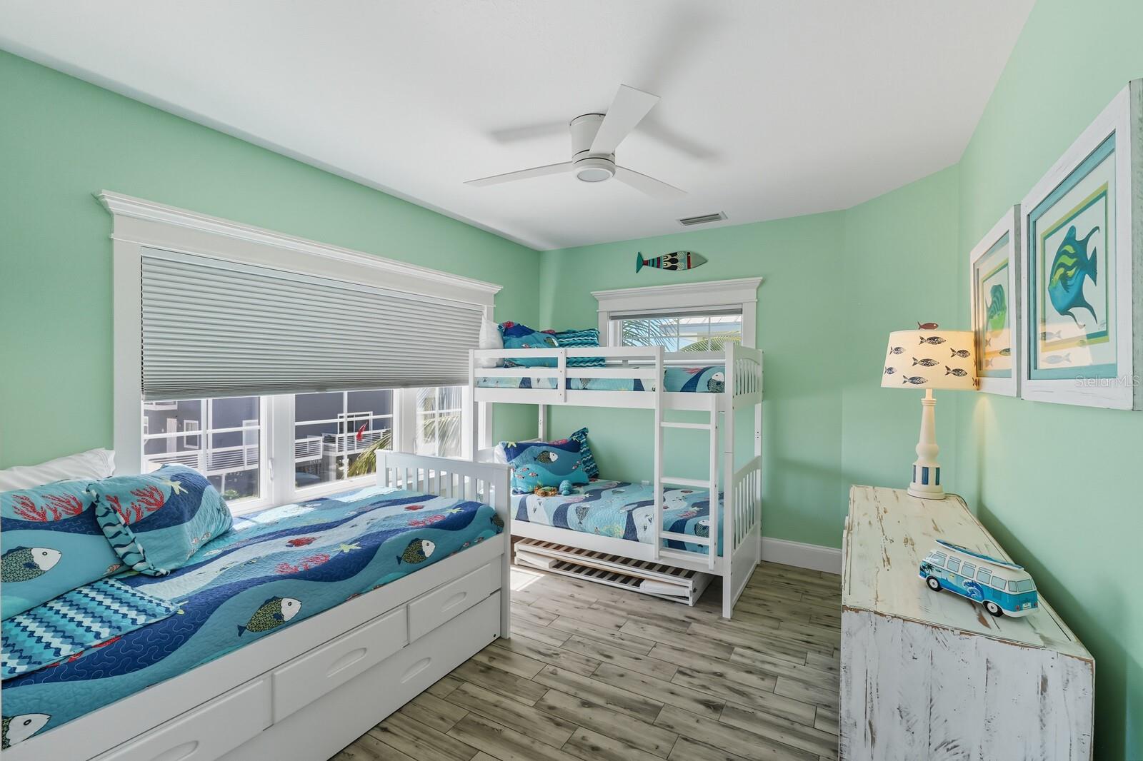 A4673857 Property Photo