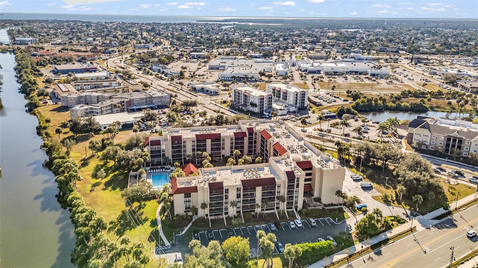 C7518567 Property Photo