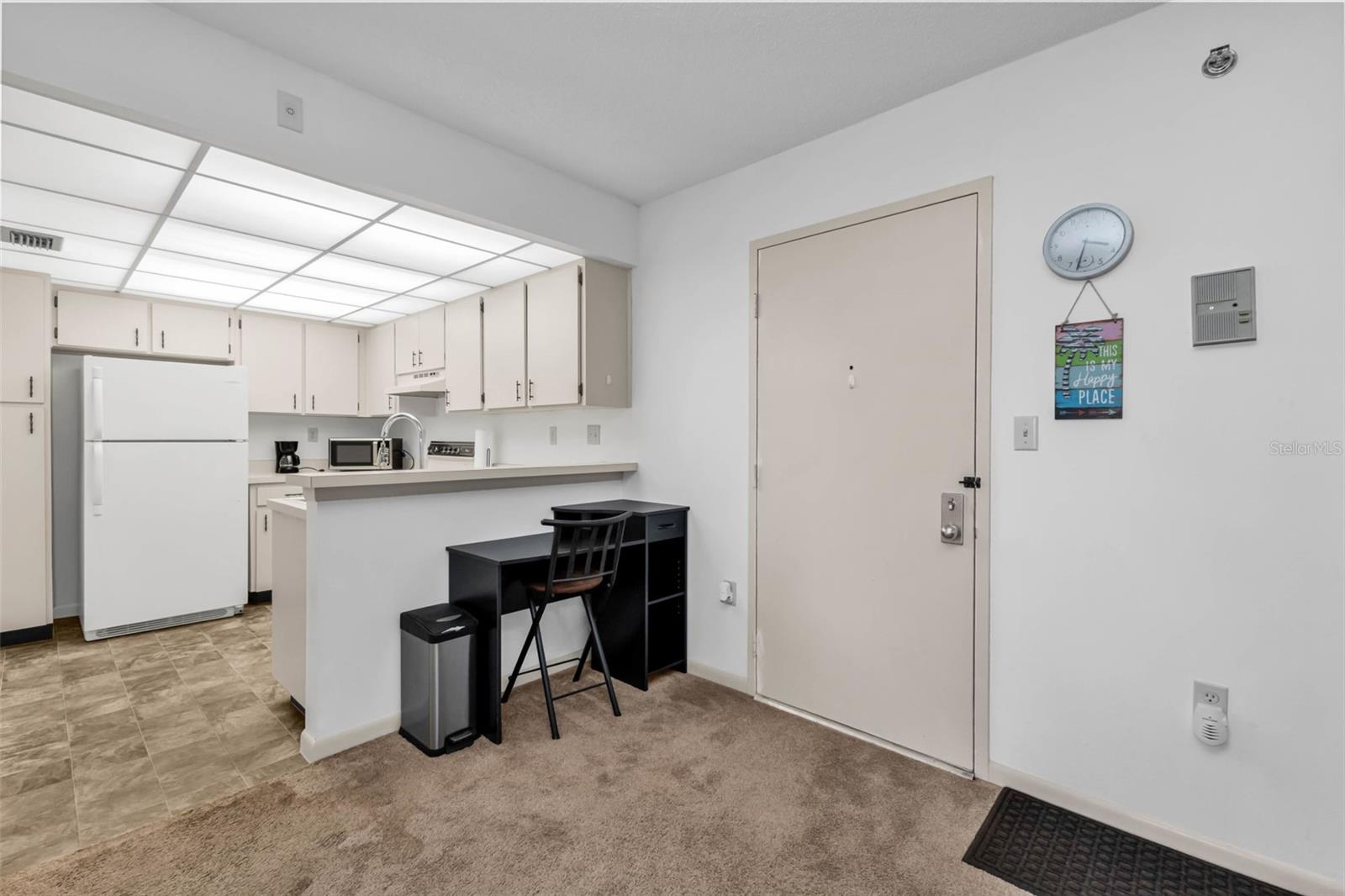 C7518567 Property Photo