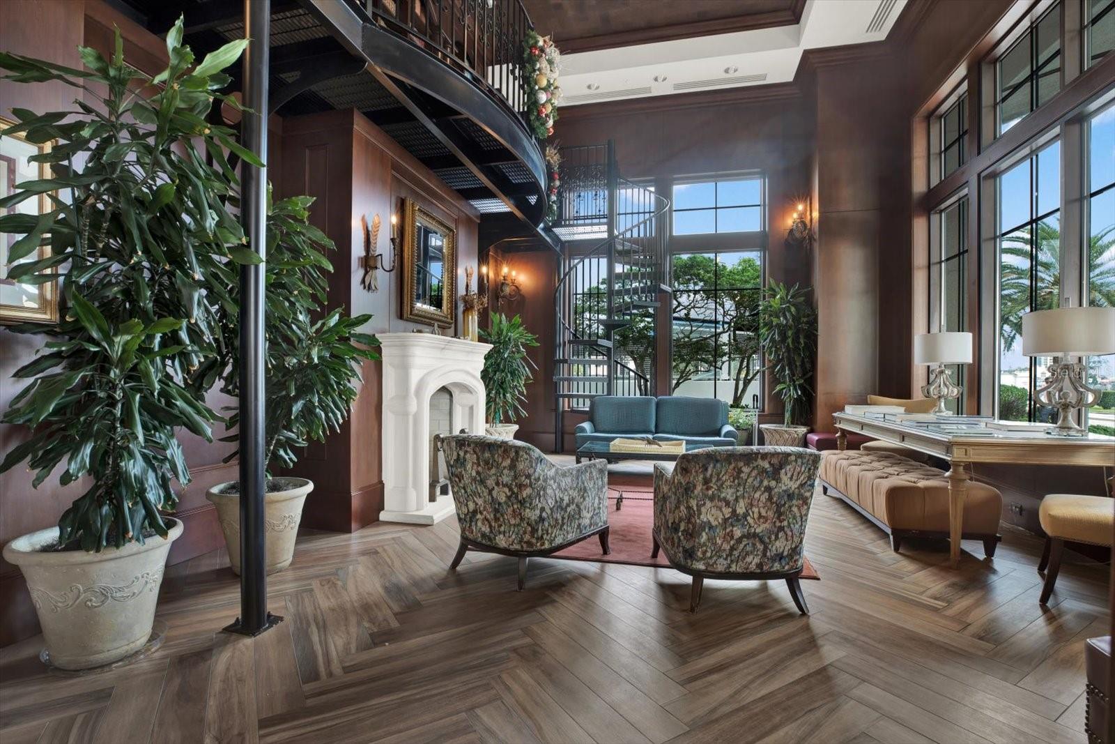 345 Bayshore Blvd Library