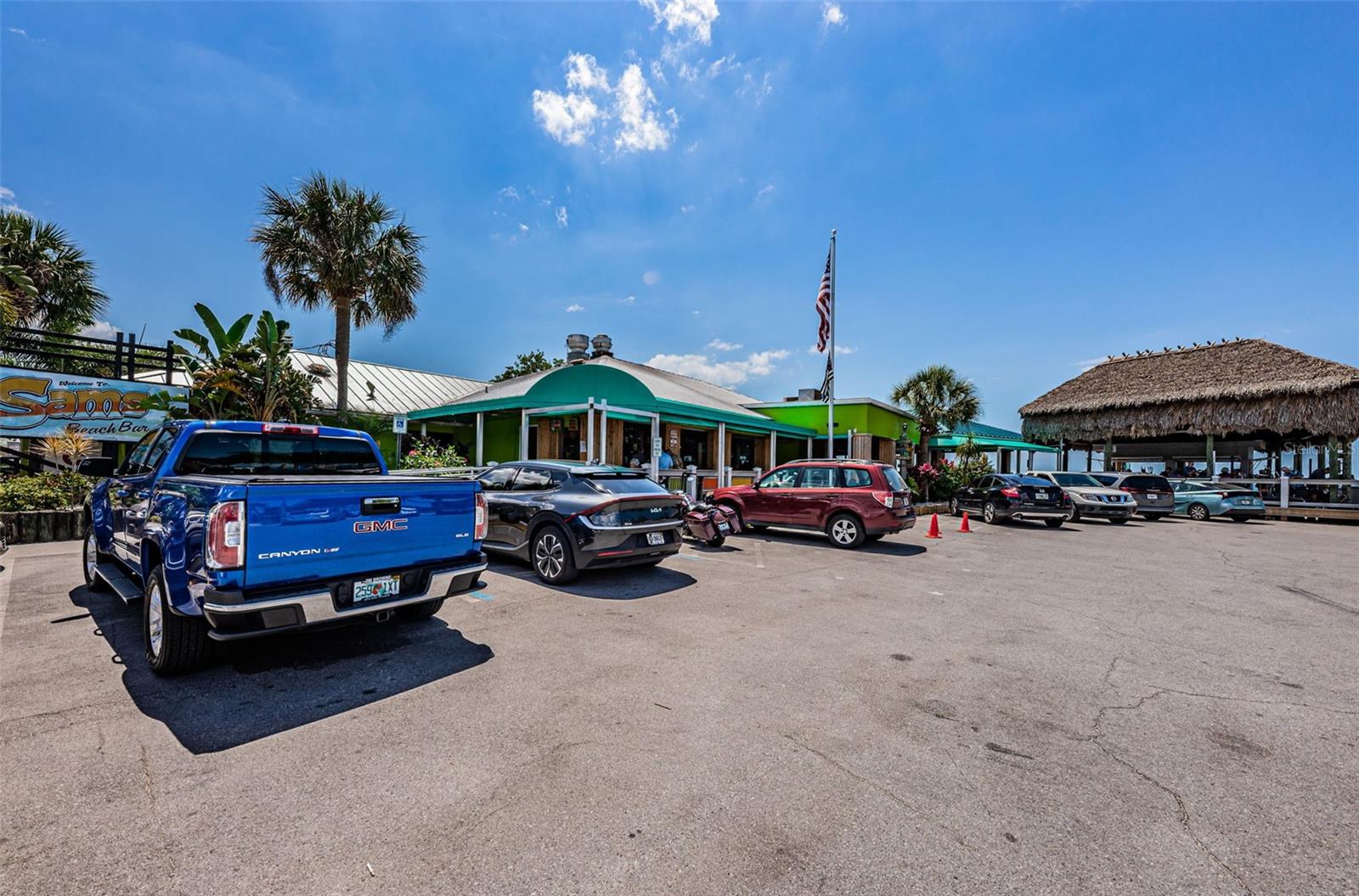 Waterfront Dining at Sams Beach Bar