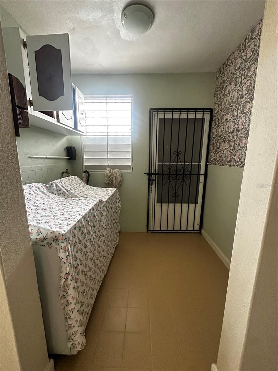 PR9117740 Property Photo