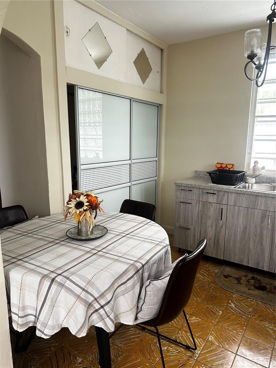 PR9117740 Property Photo