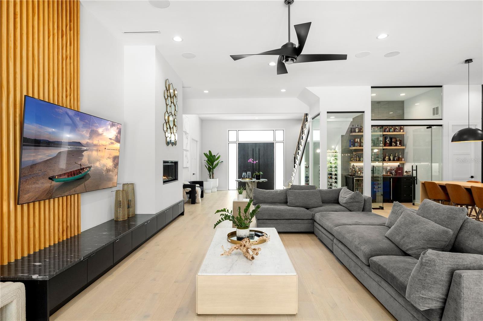 TB8452908 Property Photo