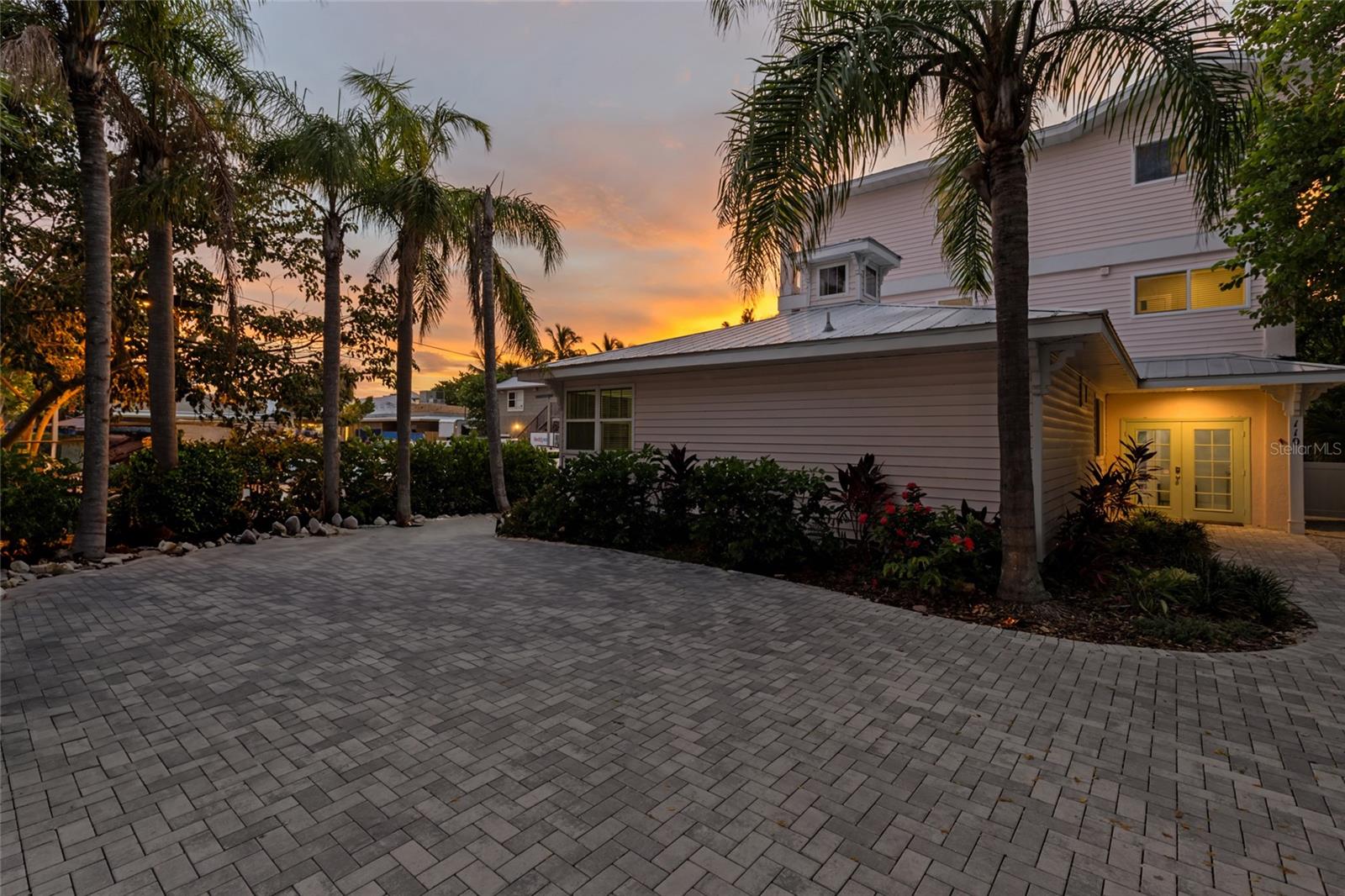 110 Spring Ave, Anna Maria, FL 34216