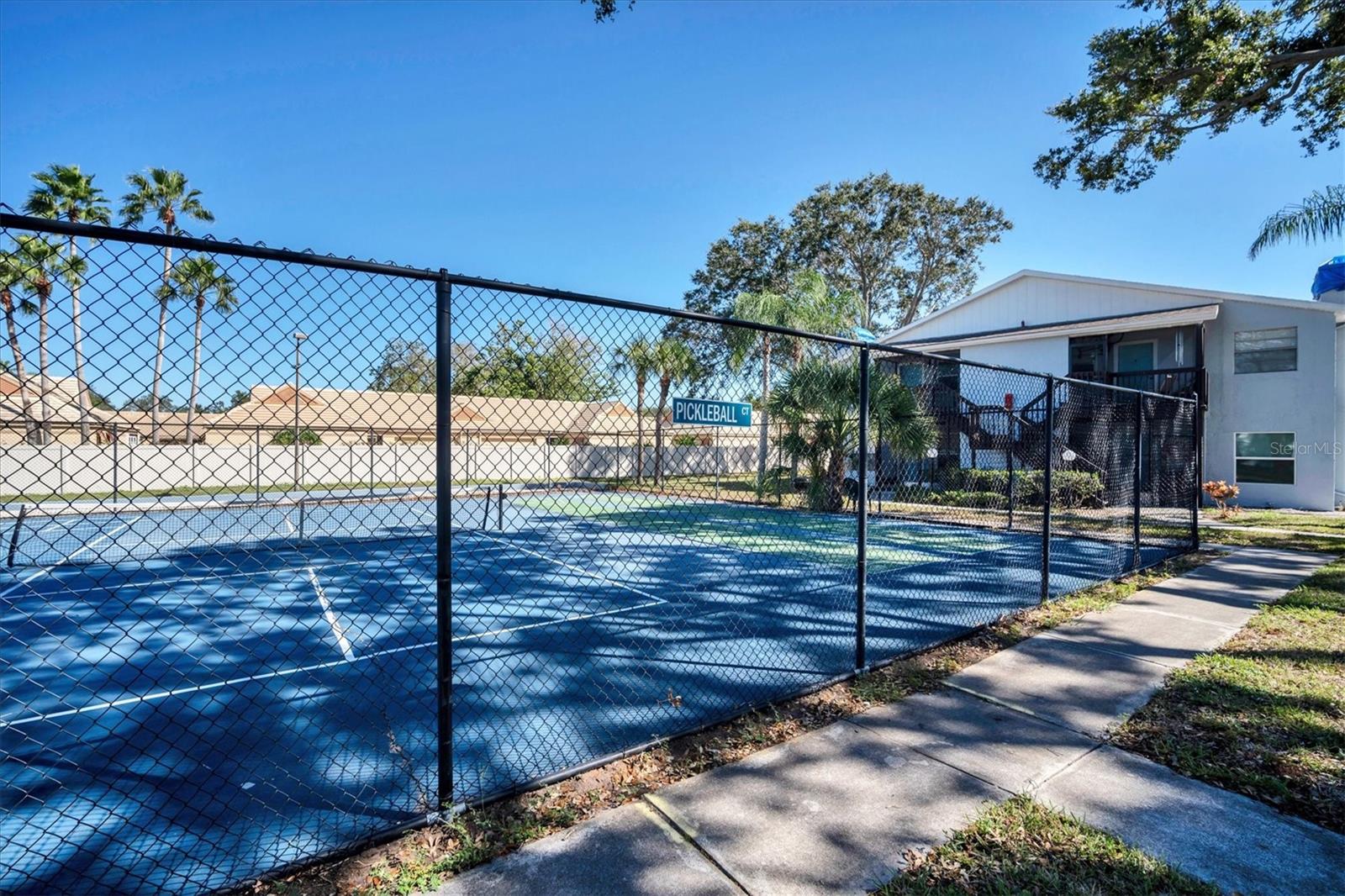 A4673886 Property Photo