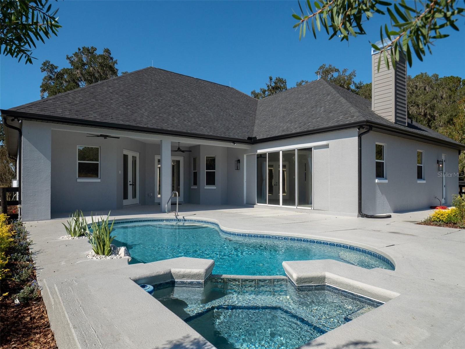 OM714445 Property Photo