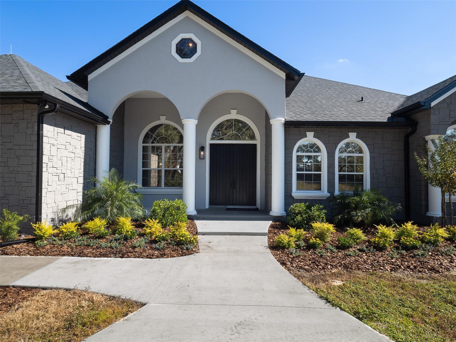 OM714445 Property Photo