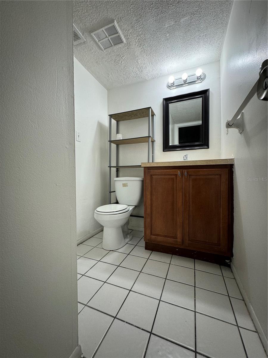 O6364522 Property Photo