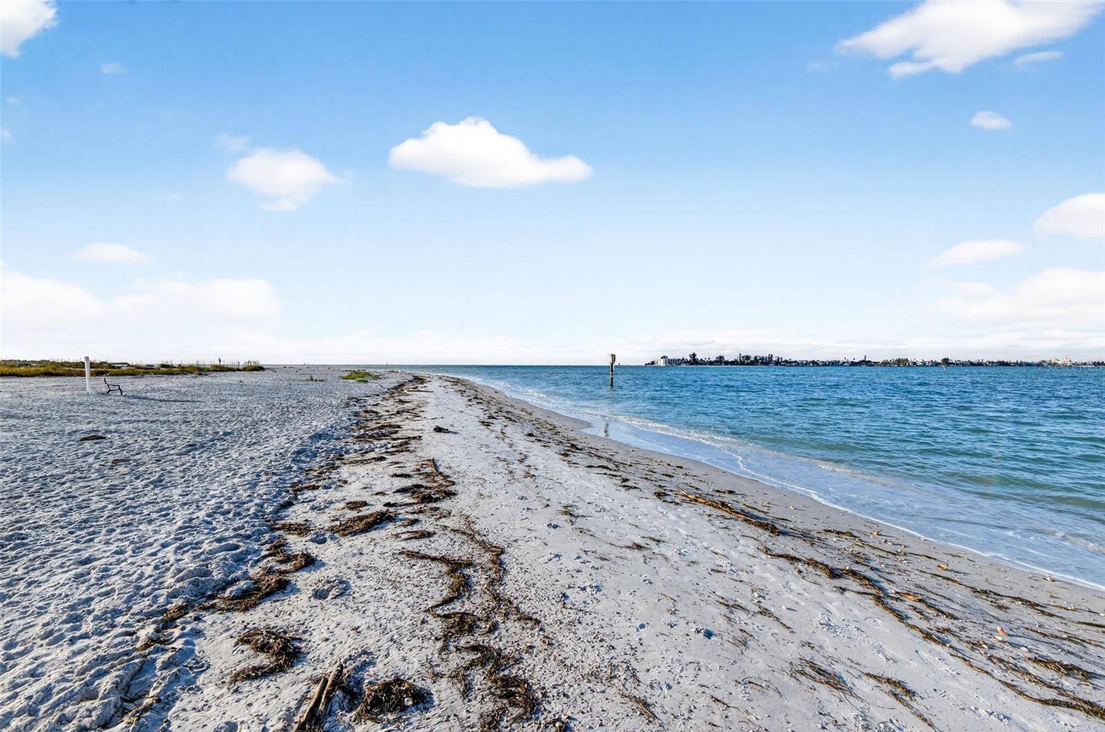 TB8452983 Property Photo