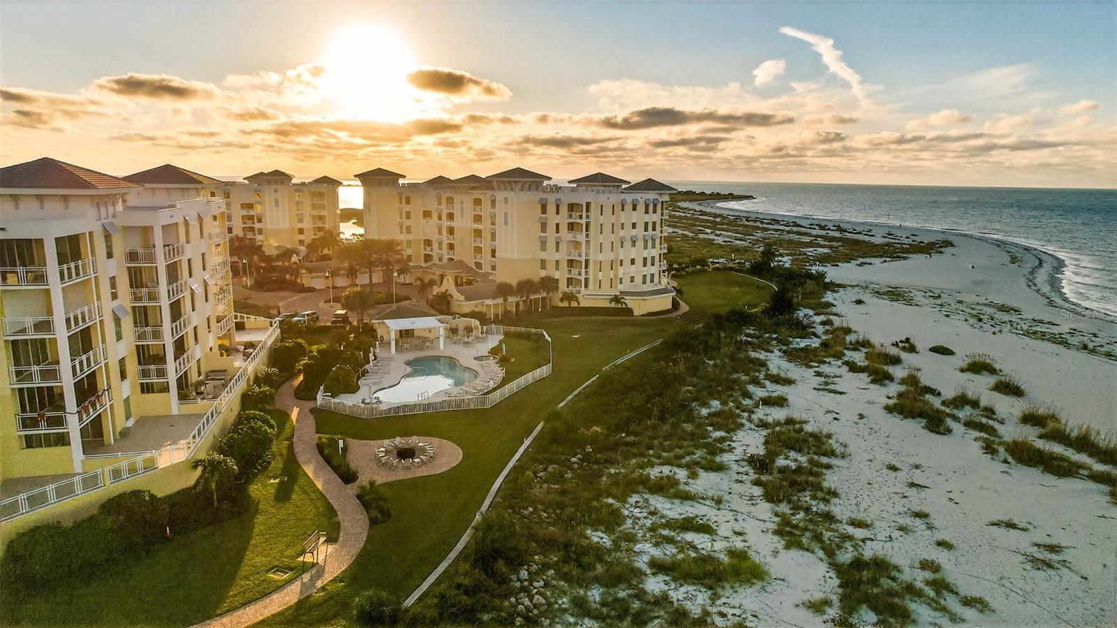 TB8452983 Property Photo