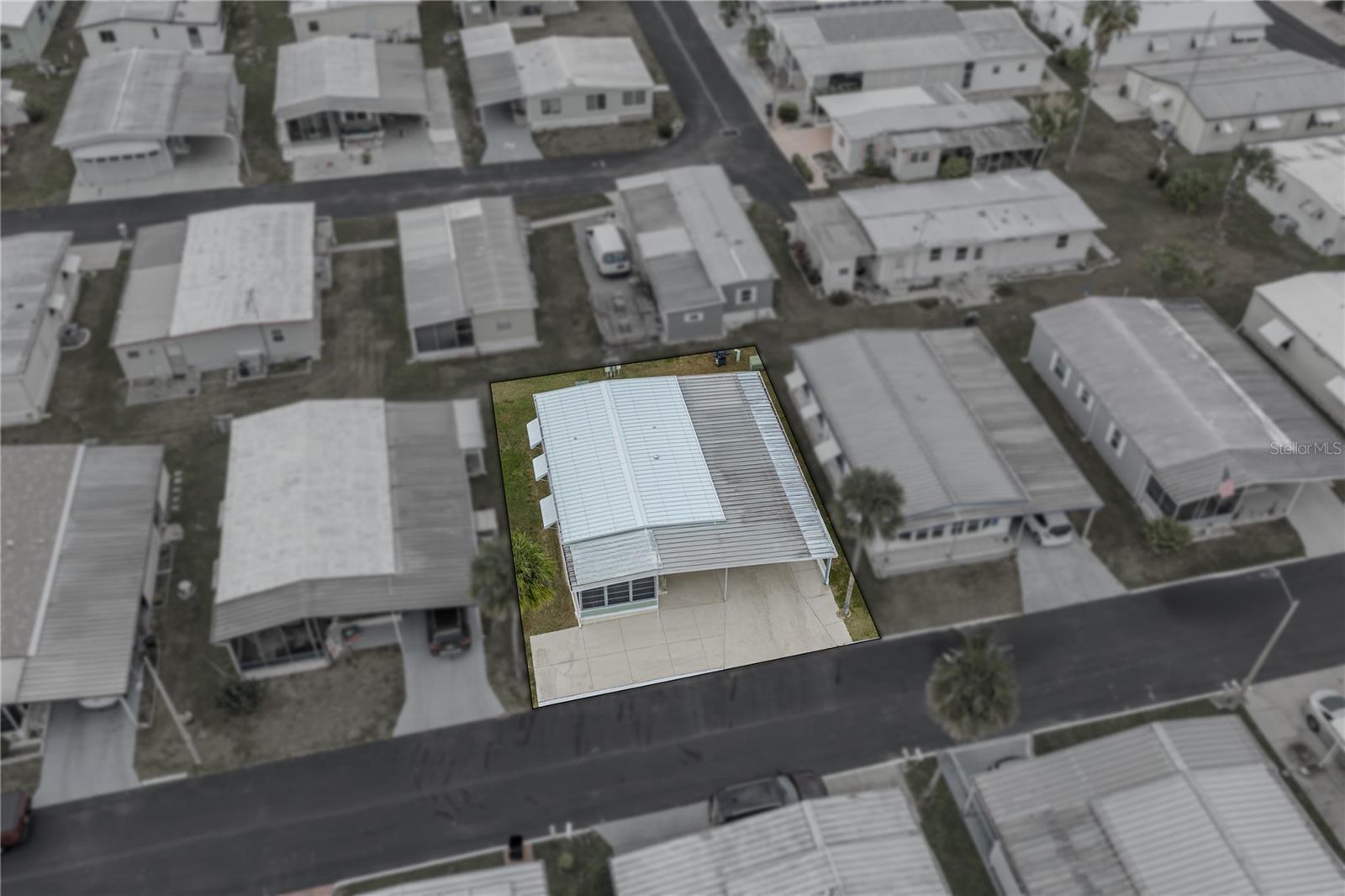 TB8453012 Property Photo