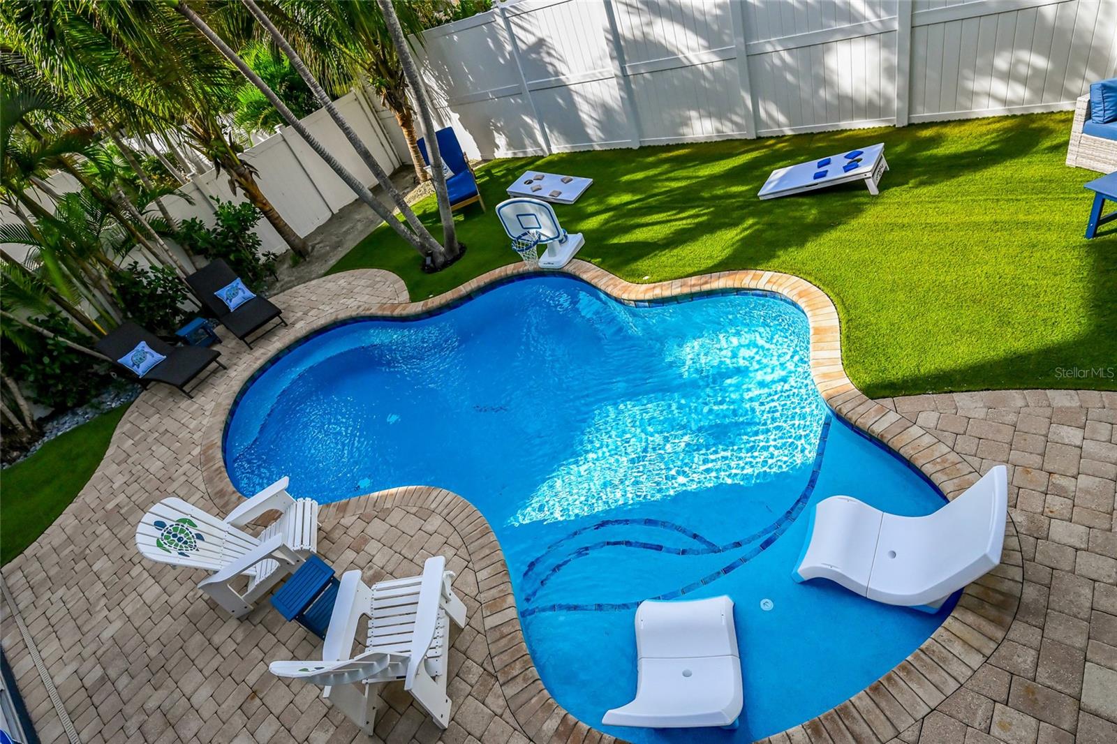 A4673926 Property Photo