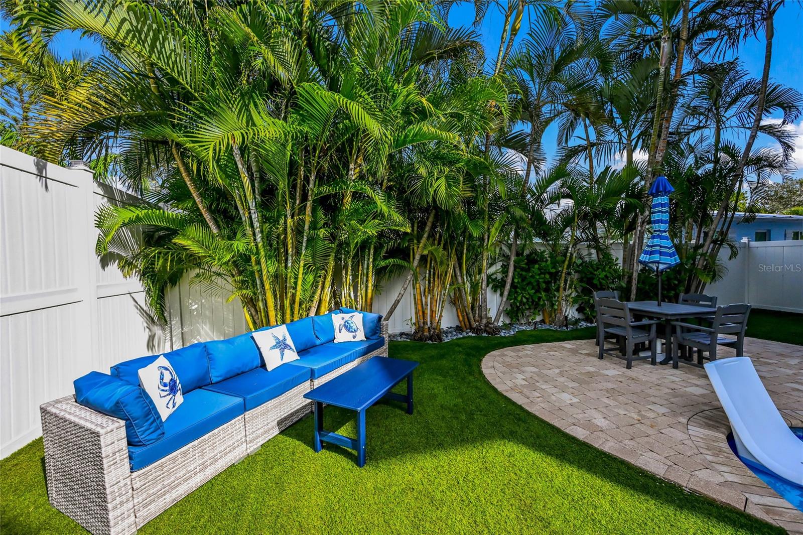 A4673926 Property Photo