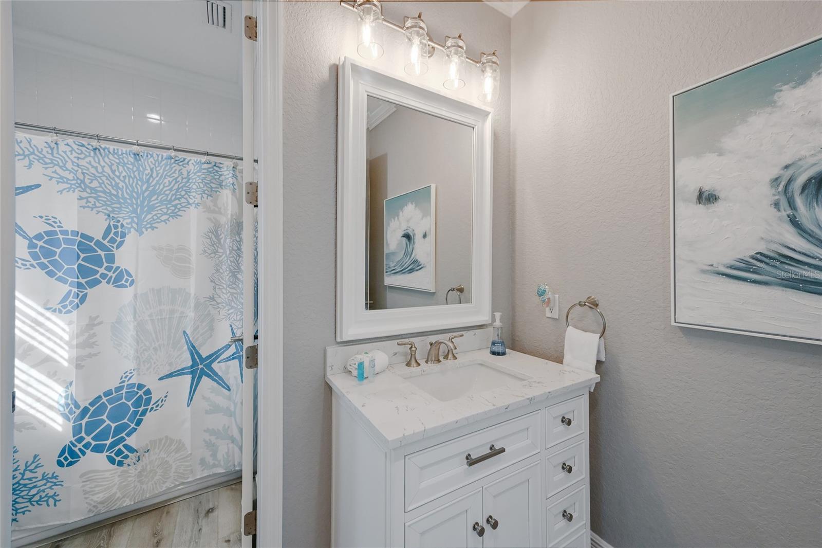 A4673926 Property Photo