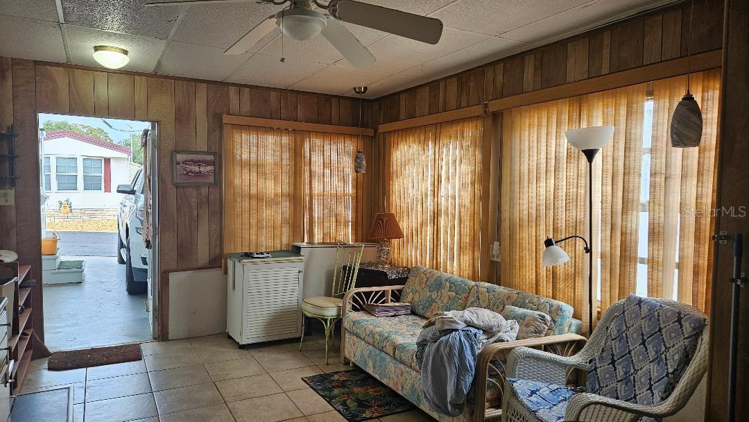 TB8453156 Property Photo