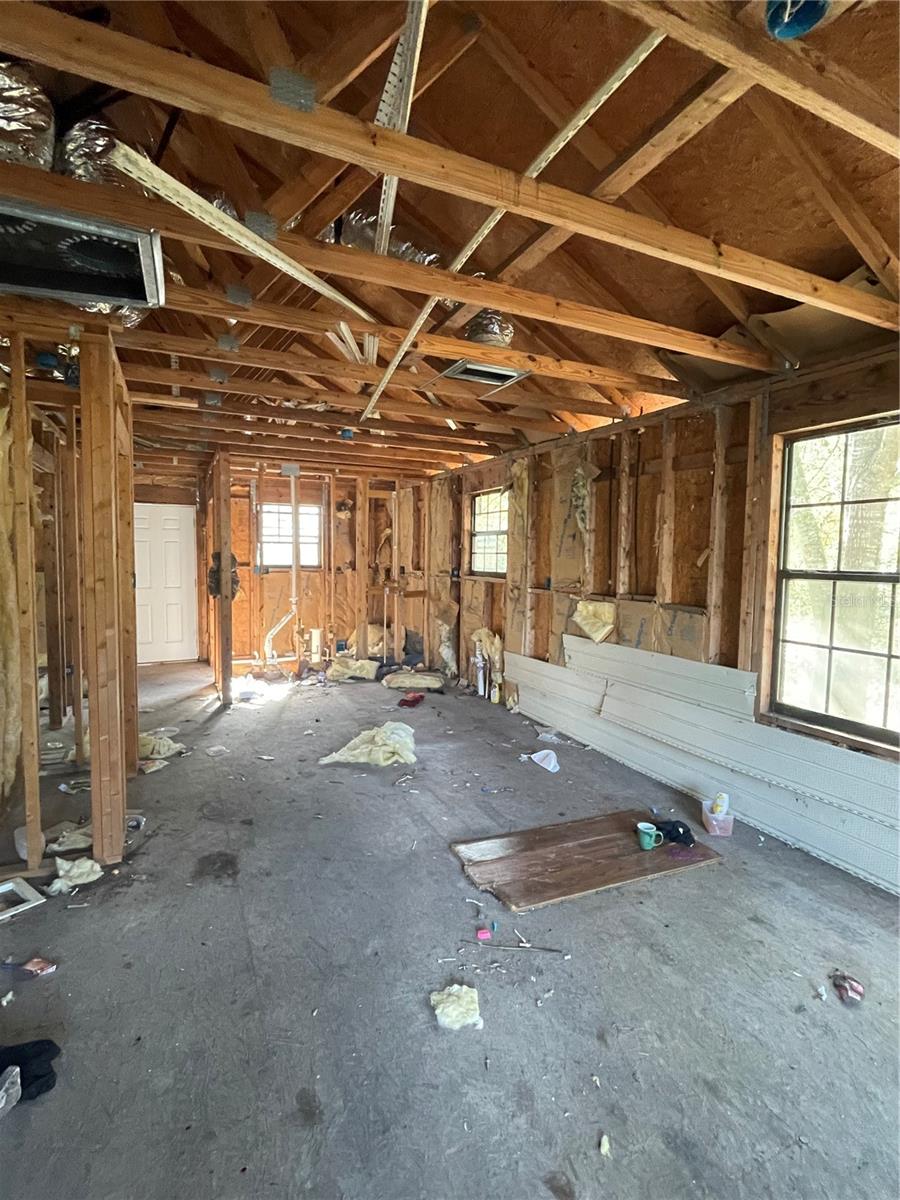 O6364674 Property Photo