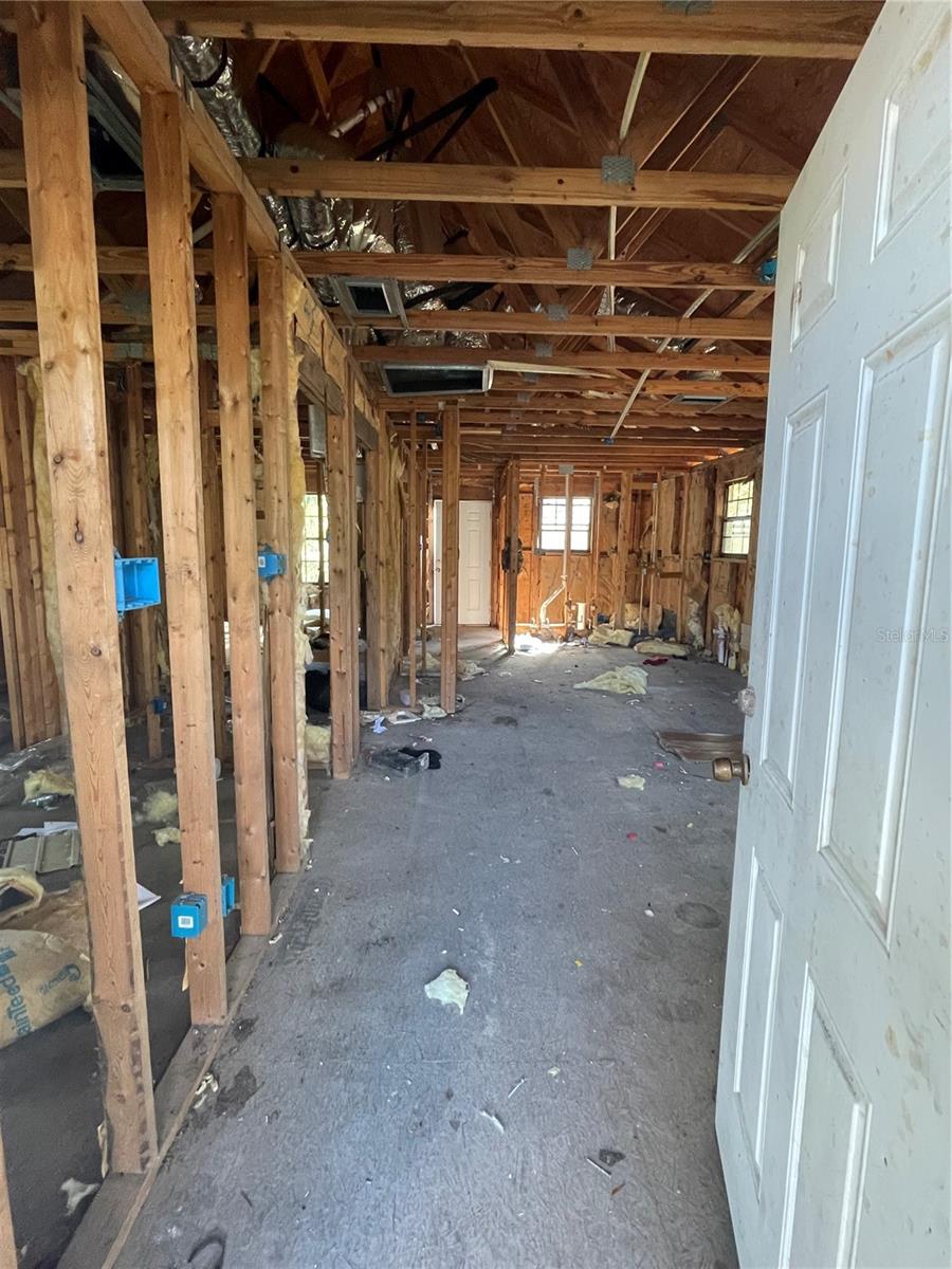 O6364674 Property Photo