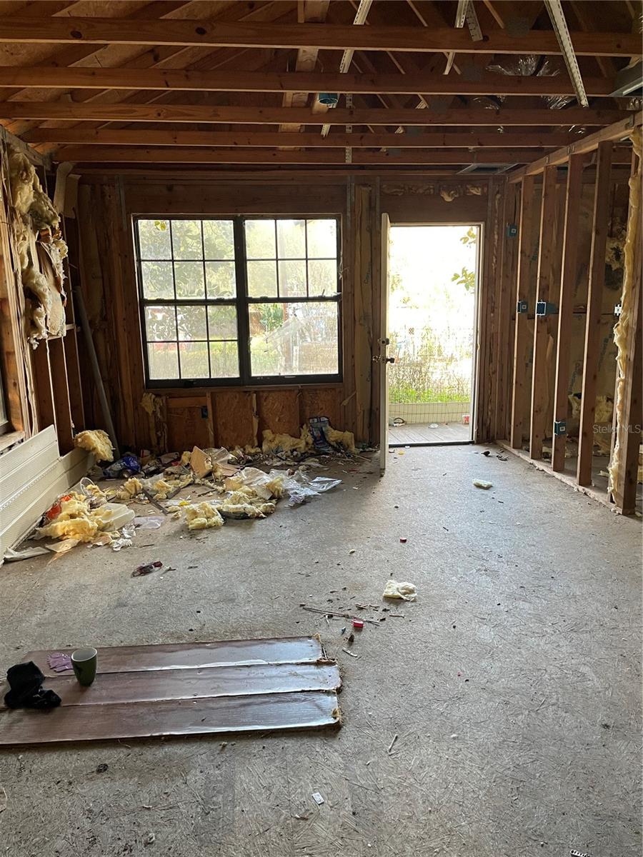 O6364674 Property Photo