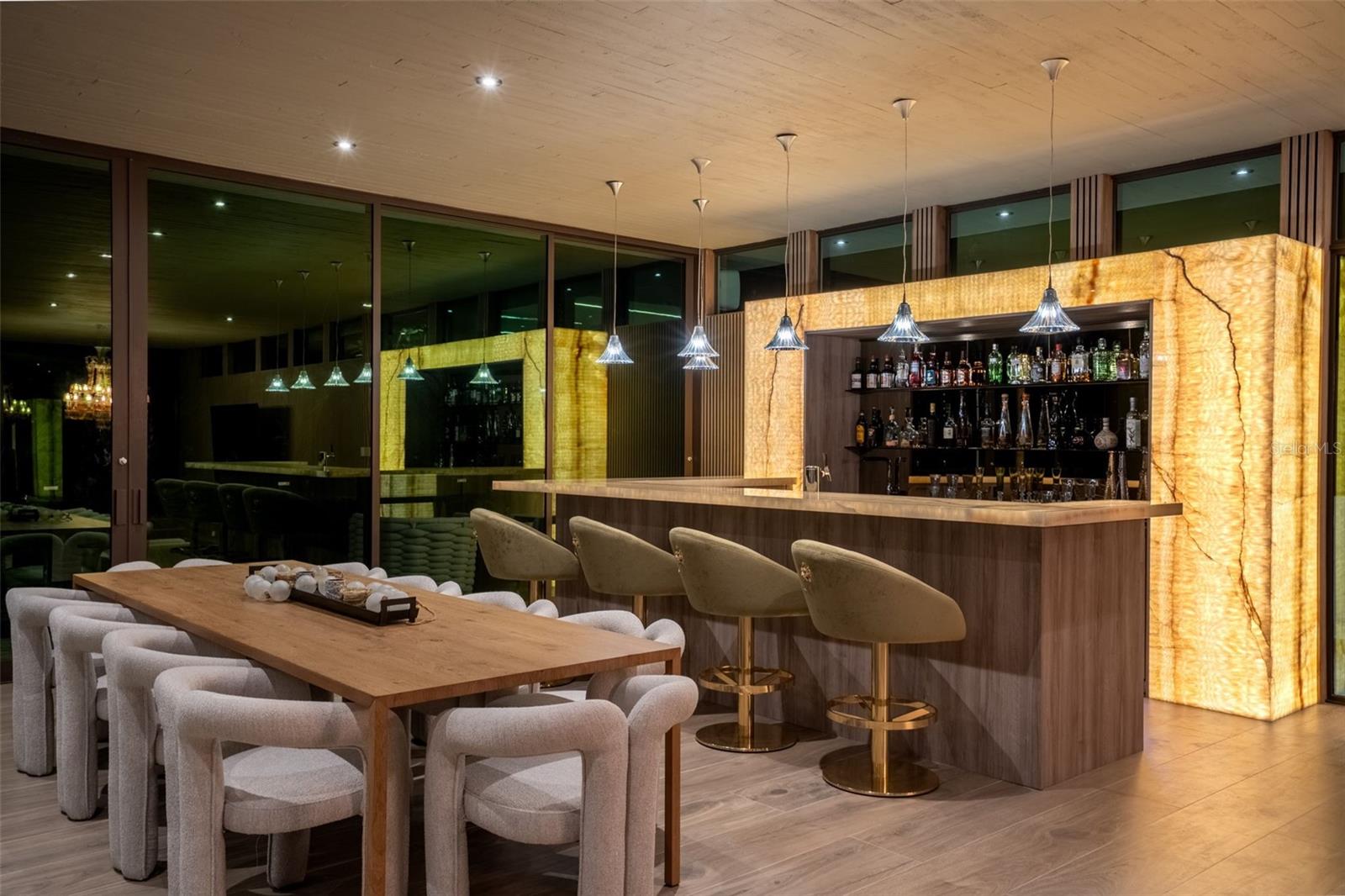 PR9117752 Property Photo