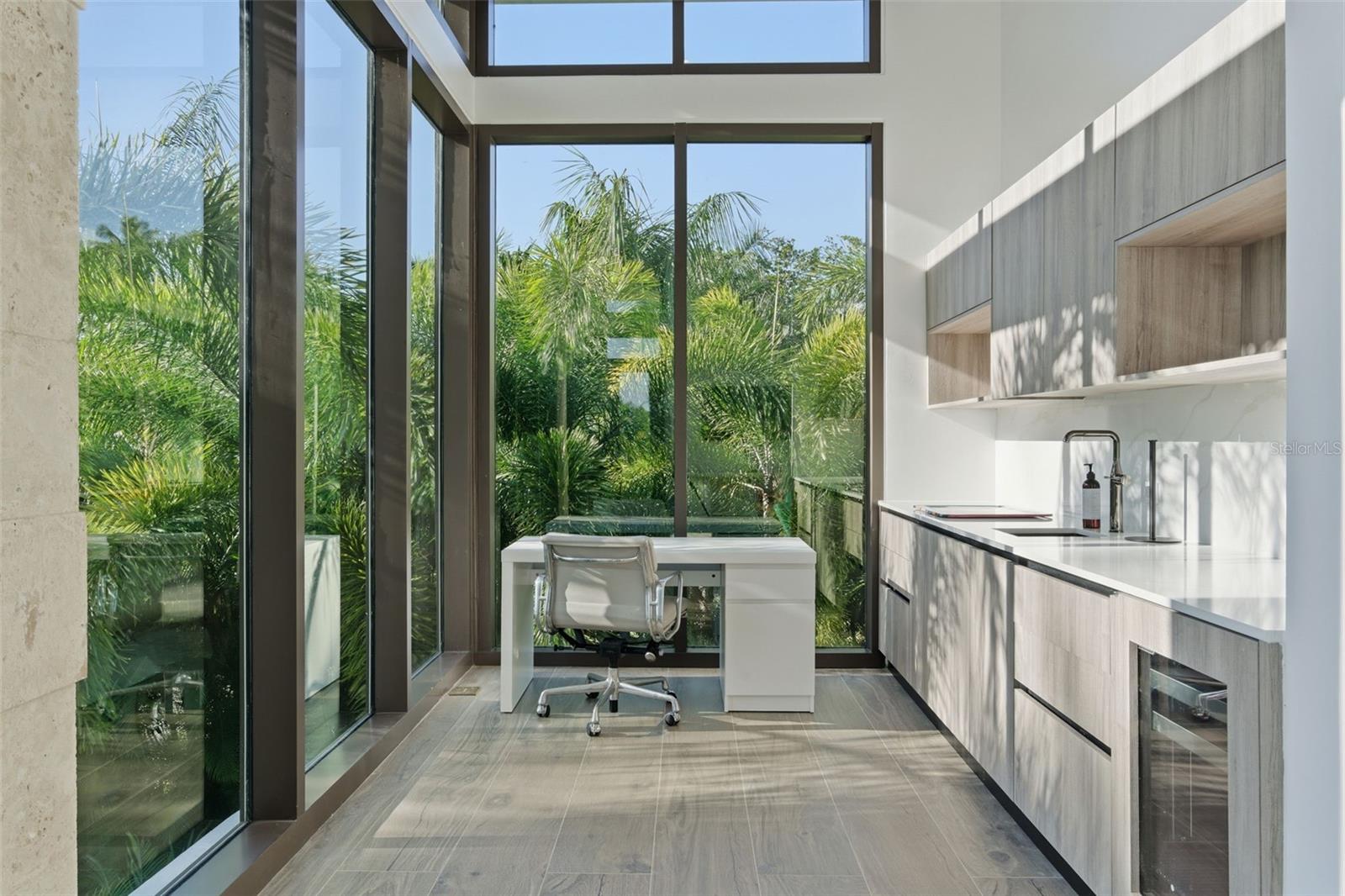 PR9117752 Property Photo