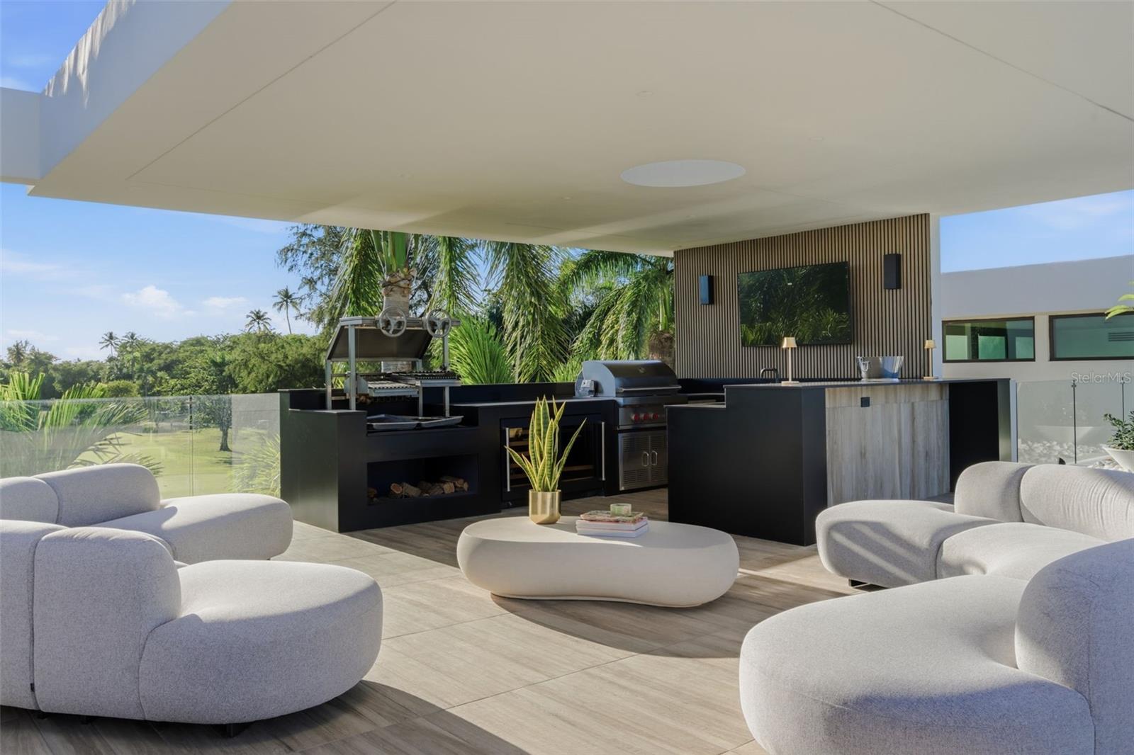 PR9117752 Property Photo