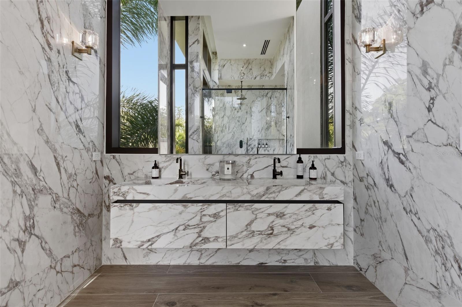 PR9117752 Property Photo