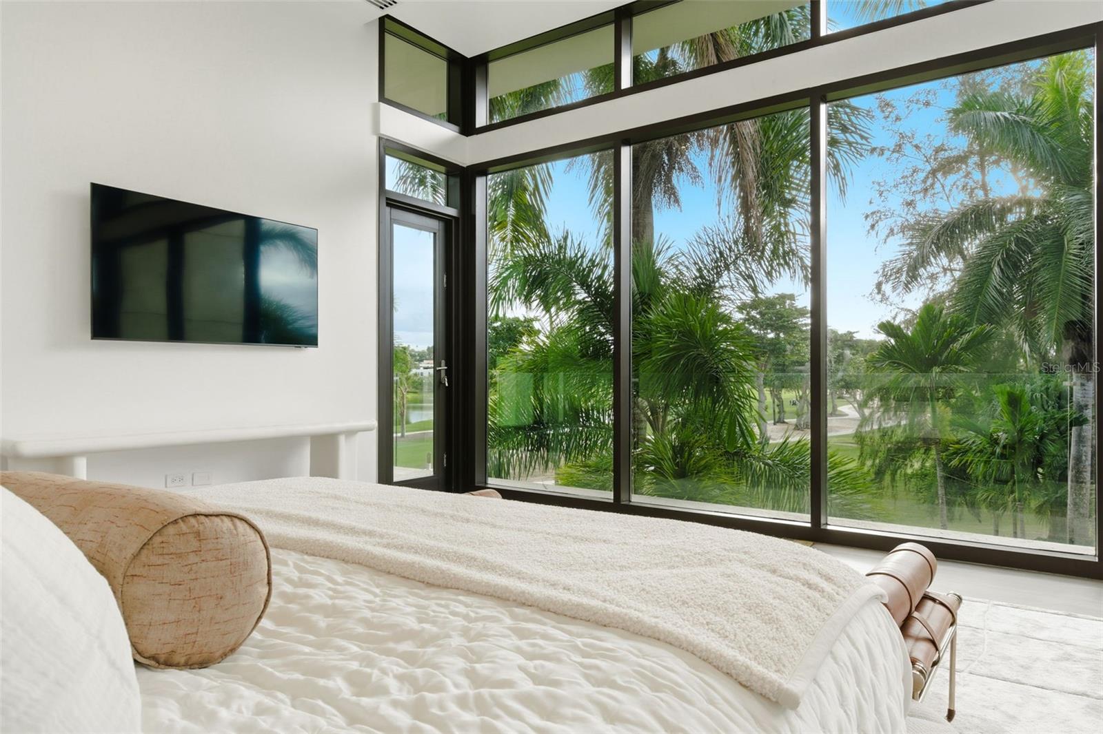 PR9117752 Property Photo