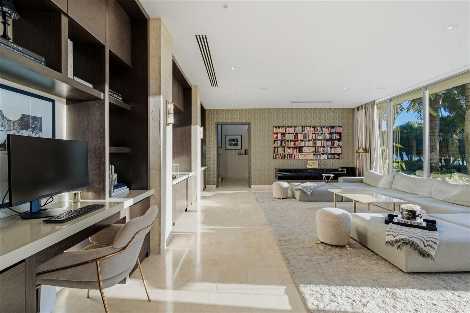 PR9117752 Property Photo